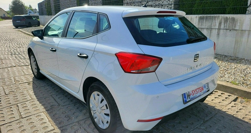 Seat Ibiza cena 39024 przebieg: 93000, rok produkcji 2019 z Bełchatów małe 211